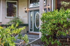 1055 Thistlewood Dr — listing photo 51 of 53