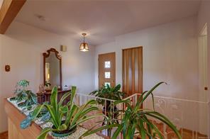185 Garner Cres — listing photo 13 of 69