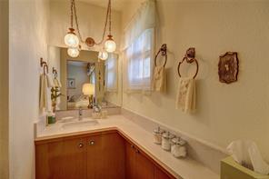 185 Garner Cres — listing photo 36 of 69