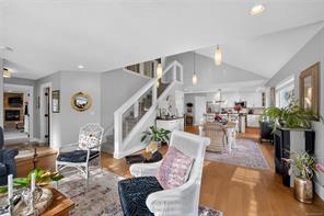 294 Crabapple Cres — listing photo 20 of 59