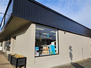 109 HIRST Ave — listing photo 23 of 25