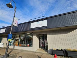 109 HIRST Ave — listing photo 24 of 25