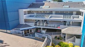 602-2560 Departure Bay Rd — listing photo 44 of 49