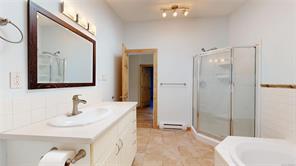 1320 North Rd — listing photo 22 of 61
