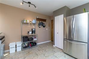 3330 Ravenwood Rd — listing photo 20 of 47