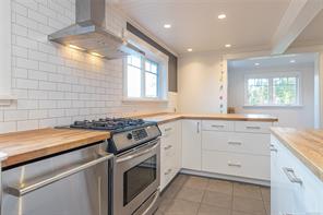 738 Watson St — listing photo 13 of 50