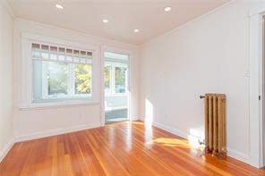 738 Watson St — listing photo 17 of 50