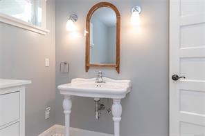 738 Watson St — listing photo 22 of 50