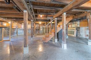 738 Watson St — listing photo 32 of 50