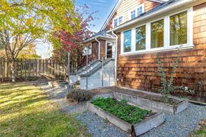 738 Watson St — listing photo 38 of 50