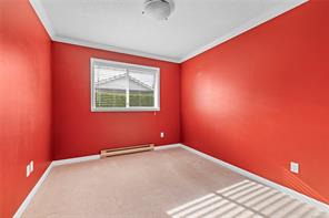 823 Yambury Rd — listing photo 19 of 33