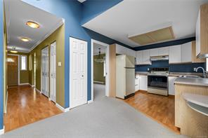 823 Yambury Rd — listing photo 29 of 33
