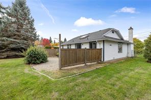 823 Yambury Rd — listing photo 32 of 33