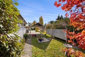 7-2625 Mansfield Dr — listing photo 21 of 21