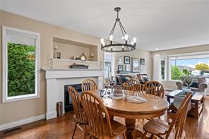 1072 Roberton Blvd — listing photo 18 of 64