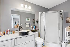 1072 Roberton Blvd — listing photo 30 of 64