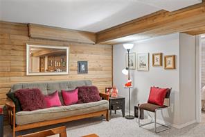 1072 Roberton Blvd — listing photo 37 of 64
