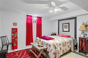 1072 Roberton Blvd — listing photo 42 of 64