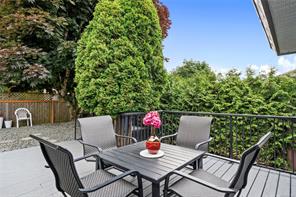 1072 Roberton Blvd — listing photo 49 of 64