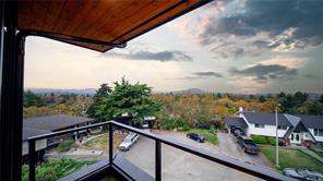 3700 Kootenay Pl — listing photo 14 of 95