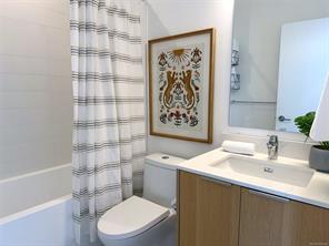 105-1720 Fairfield Rd — listing photo 18 of 33