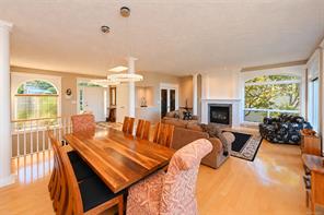 6097 Chippewa Rd — listing photo 23 of 83