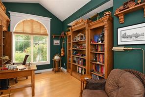 6097 Chippewa Rd — listing photo 32 of 83