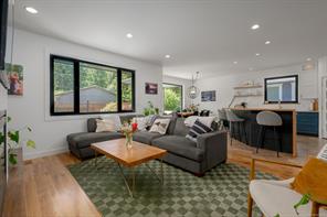 5546 Woodland Cres — listing photo 19 of 77