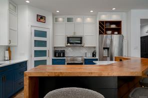 5546 Woodland Cres — listing photo 23 of 77