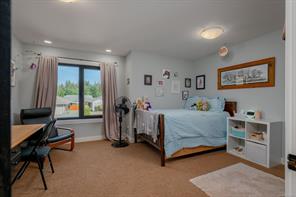 5546 Woodland Cres — listing photo 45 of 77
