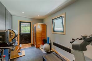 5546 Woodland Cres — listing photo 54 of 77
