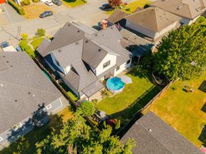 5546 Woodland Cres — listing photo 73 of 77