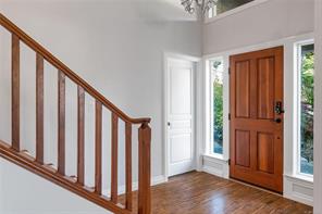 2426 Selwyn Rd — listing photo 15 of 33