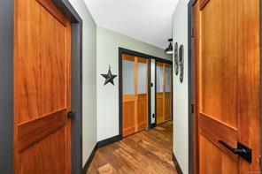 6156 Genoa Bay Rd — listing photo 24 of 45