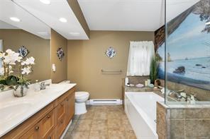 6156 Genoa Bay Rd — listing photo 27 of 45