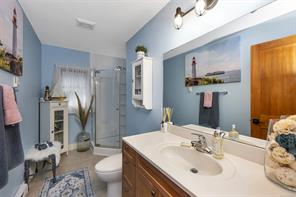 6156 Genoa Bay Rd — listing photo 30 of 45