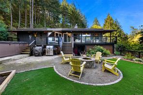 6156 Genoa Bay Rd — listing photo 43 of 45