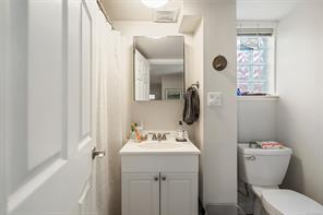 220 Irving Rd — listing photo 45 of 58