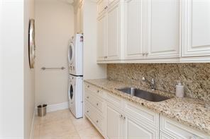 3280 Ripon Rd — listing photo 41 of 49