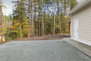 8427 Sander Dr — listing photo 49 of 58