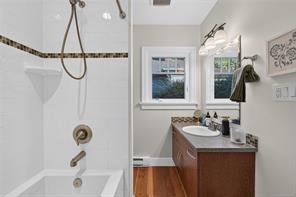 3015 Dean Ave — listing photo 14 of 30