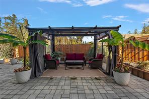 29 Saanich Ridge Dr — listing photo 30 of 32