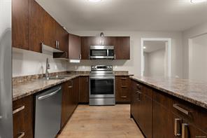 2454 Sooke Rd — listing photo 14 of 41