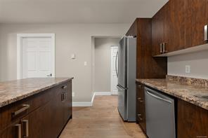 2454 Sooke Rd — listing photo 15 of 41