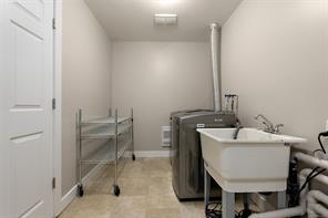 2454 Sooke Rd — listing photo 32 of 41