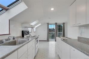 1470 Raines Rd — listing photo 32 of 67