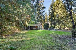 780 View Rd — listing photo 33 of 99