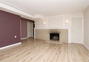 540 Whiteside St — listing photo 15 of 22