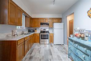 1835 Richardson Rd — listing photo 17 of 67