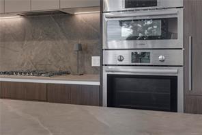 518-2000 Hannington Rd — listing photo 15 of 54